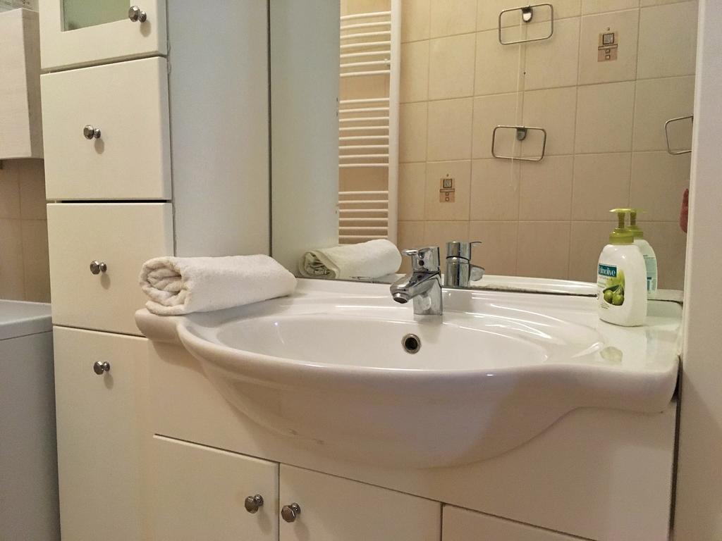 Diamonds Apartment With 2 Rooms Near Guzsdu Udvar ブダペスト エクステリア 写真